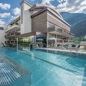 Bergland Design- Und Wellnesshotel Szálloda Sölden