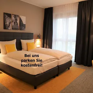 Includio Szálloda Regensburg