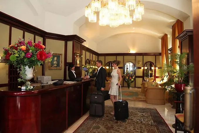 Hotel Am Schubertring Vienna 4*,