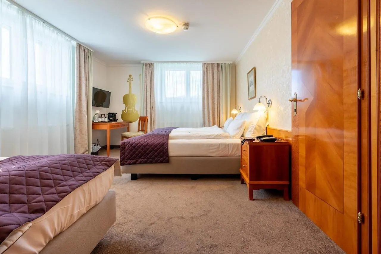 ****  Hotel Am Schubertring Vídeň Rakousko